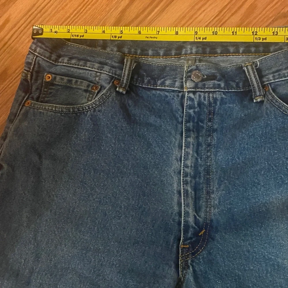Levi's 550’s Men’s Relaxed Fit Denim Jeans 38